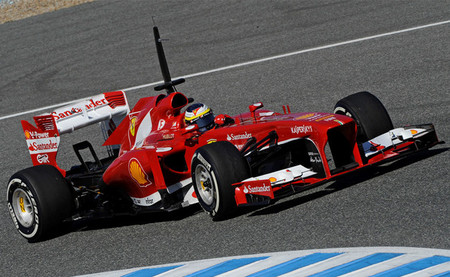 Red Bull y Ferrari designan a sus pilotos para las pruebas de Baréin con Pedro de la Rosa en pista