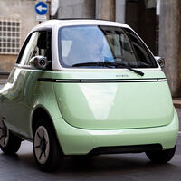 Probamos el Microlino: un cuadriciclo eléctrico que es más objeto de diseño cuqui que coche