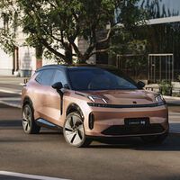 Estos son los 10 coches híbridos enchufables con más autonomía eléctrica que se venden en España: hasta 200 km sin gastar gasolina. Eso sí, ninguno es barato