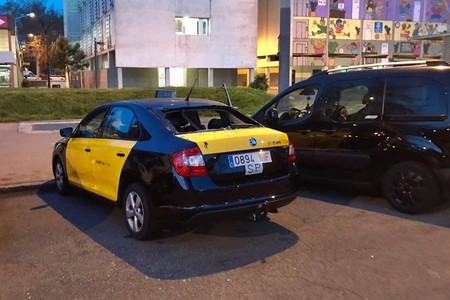 La noche de los cristales rotos en la guerra del taxi, otra historia de medias verdades y datos que no cuadran