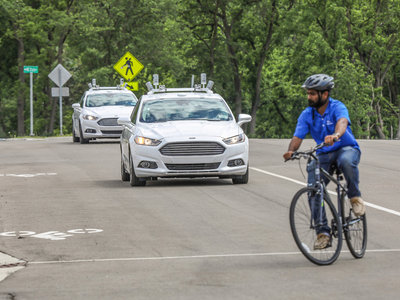 ¿Están las carreteras y usuarios preparados para el coche autónomo?