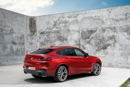 El nuevo BMW X4 sorprende con aspecto de X2 y equipamiento de Serie 5