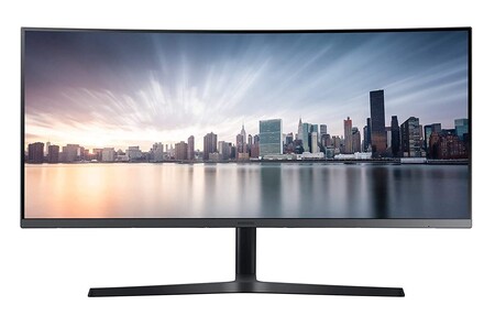 Este monitor ultrapanorámico de Samsung está a mínimo histórico: puedes hacerte con él por 100 euros menos