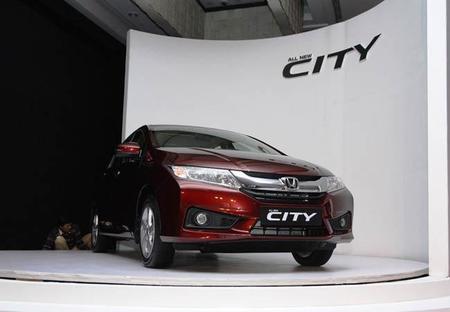 Más fotos y videos del nuevo Honda City 2014 
