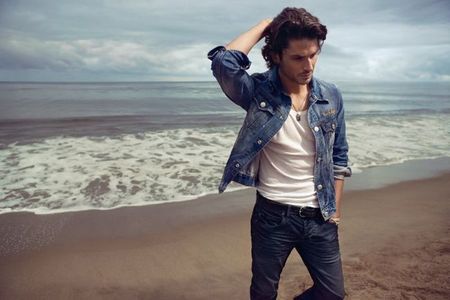 True Religion Primavera-Verano 2013: el tejido denim sigue reinando