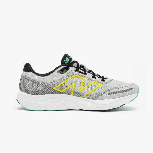 Zapatillas de running Hombre, New Balance Fresh Foam X 680 V8 grises
