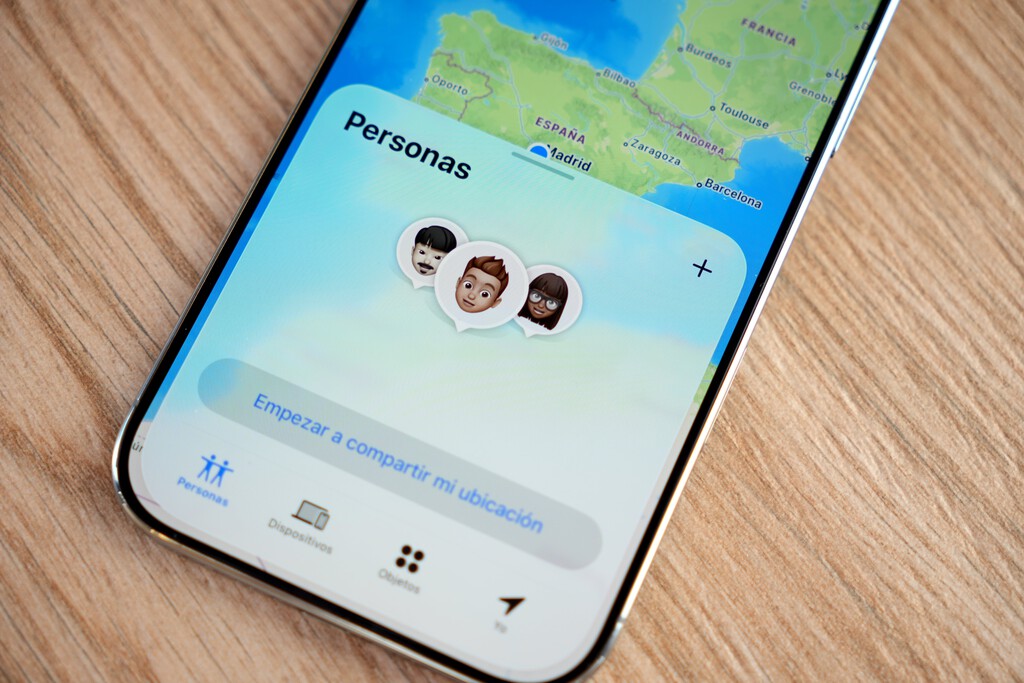He compartido mi ubicación con mi pareja durante 30 días seguidos: esto es lo que le ha pasado con a la batería de mi iPhone 