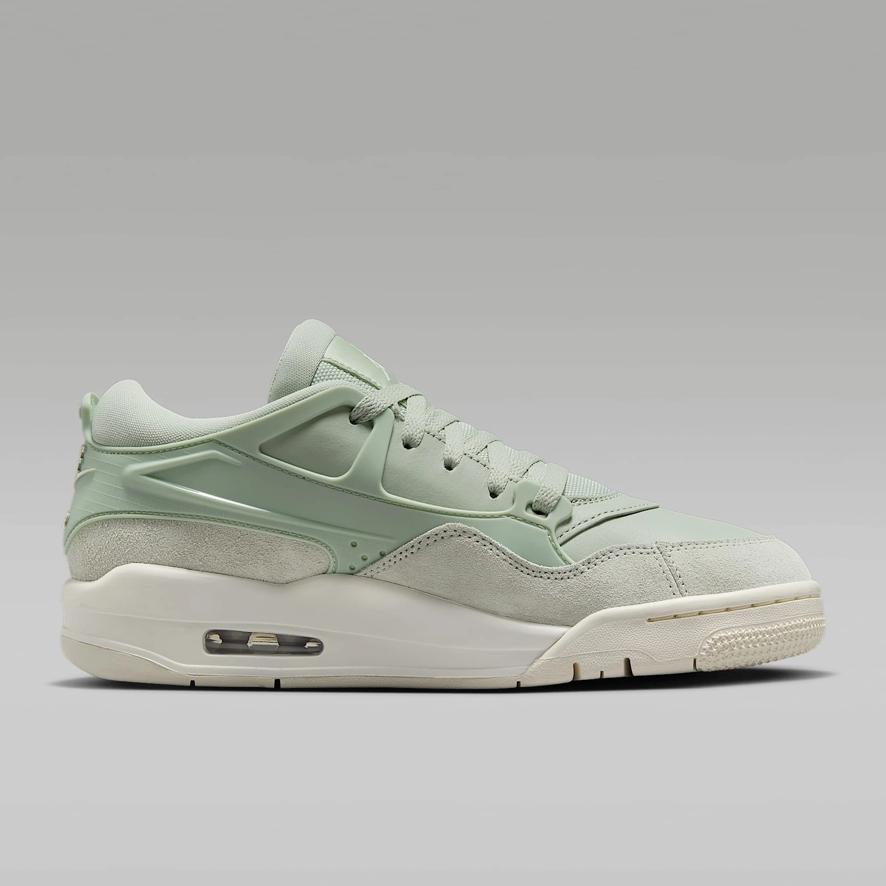 Air Jordan 4 RM
Zapatillas