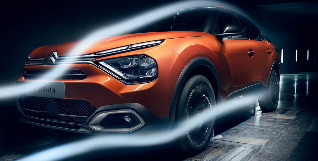 Citroën ë-C4, el nuevo coche eléctrico ahora viene con un original diseño de SUV compacto