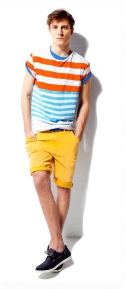 Pull and Bear: colorido lookbook cargado de tendencias para el mes de Abril 2011