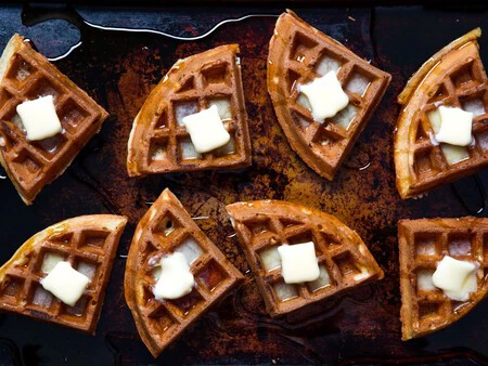 Cómo preparar harina para waffles esponjosos por dentro, crujientes por fuera, rápidos y fáciles