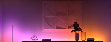 Philips Hue pretende que programar la luz sea tan fácil como describir lo que quieres. La IA del Bridge Pro hará el resto