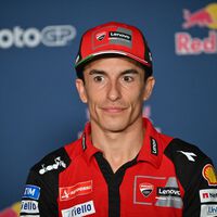 Oficial. Los comisarios sancionan a Marc Márquez para la carrera de MotoGP y le quitan el podio a Pedro Acosta 