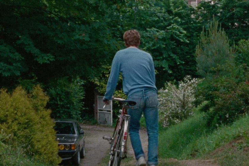 Esta película sobre el primer amor captura a la perfección lo efímero de la juventud: está en streaming y es apasionante