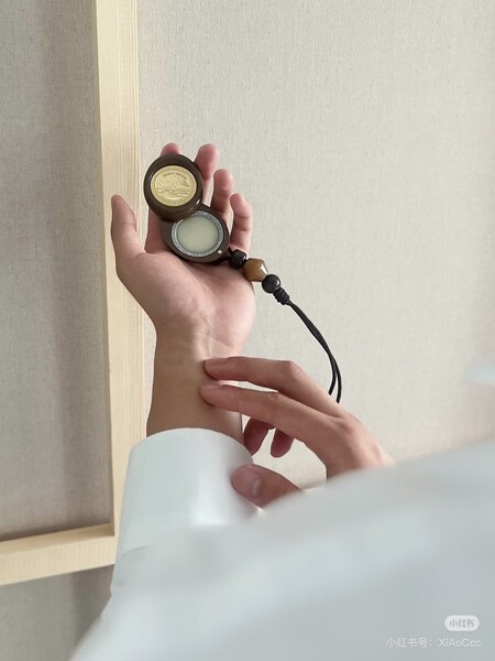 China Esta Conquistando El Mundo Del Perfume A Su Manera Construyendo Un Reinado De Fragancias En Gel Y Rituales Casi Misticos