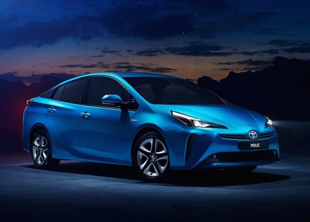 El Toyota Prius 2019 se inyecta bótox y admite tracción integral por primera vez