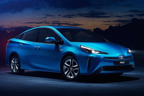 El Toyota Prius 2019 se inyecta bótox y admite tracción integral por primera vez
