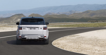 Range Rover Sport P400e