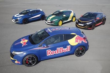 Renault Megane RS con los colores de guerra de la Fórmula 1