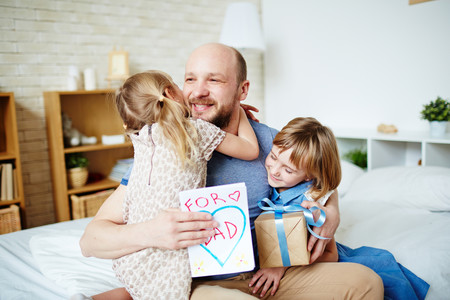 Día del Padre 2019: 23 experiencias y regalos para hacerle a papá y disfrutarlos juntos