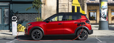 Los tres mejores coches eléctricos a la venta en España que mejor autonomía ofrecen por un precio razonable