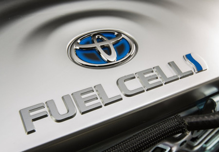 Toyota podría compartir su pila de combustible con Mazda a cambio de motores SKYACTIV