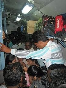 trenindia.jpg