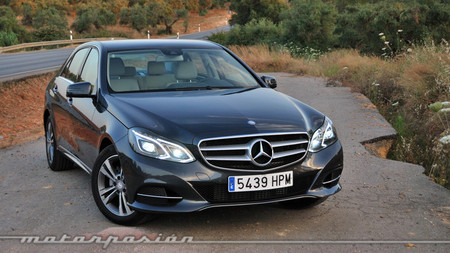 Mercedes-Benz E 220 CDI 7G-TRONIC, prueba (conducción y dinámica)