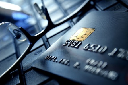 Si la banca está sana, ¿por qué sigue concentrándose y despidiendo gente?