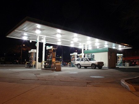 España baja el consumo de combustible ¿buena noticia?