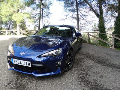 Probamos el nuevo Toyota GT86, no es un deportivo cualquiera 