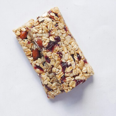 El snack nutritivo que llevas al gimnasio podría no servir de mucho: la ciencia confirma que las barritas de proteína no son tan saludables como crees