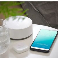 IKEA actualiza su Hub para el hogar conectado: llega soporte para nuevas bombillas y mejor integración con HomeKit