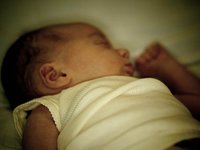 El Reino Unido también elimina las ayudas por nacimiento o adopción