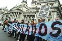 Quieren saquear los fondos de pensiones