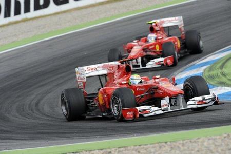 Max Mosley dice que Ferrari debería perder los puntos del GP de Alemania