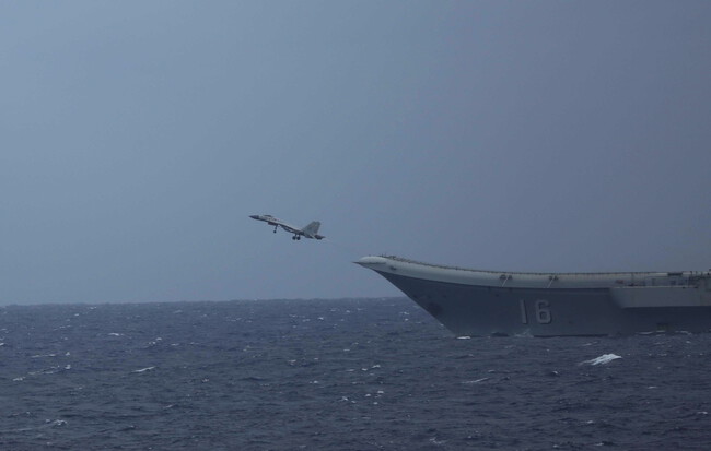 A Plan Shenyang J 15 Carrier Based Fighter Aircraft Is Taking Off From Chinese Aircraft Carrier Plans Liaoning Cv 16 20220504