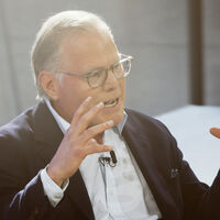 "Si no ocurre ganamos 7000 millones". El CEO de Warner no tiene claro que llegue a cerrarse la venta a Paramount, pero tampoco parece muy preocupado