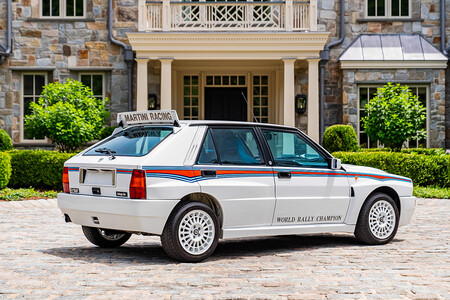 Lancia Delta HF Integrale Evoluzione Martini 6