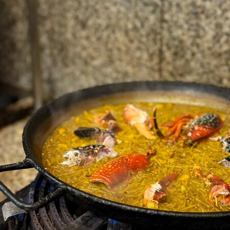 Fideua De Bogavante De La Perla De Javea