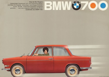 Bmw 700 Historia 10