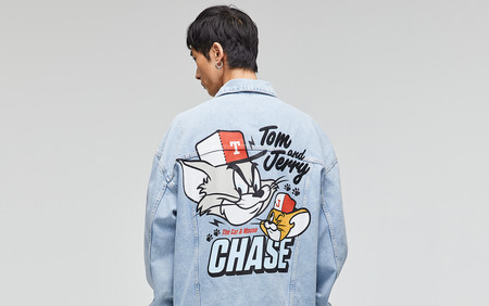 Tu look será más retro que nunca con las piezas en denim de Pull&Bear inspirada en Tom y Jerry