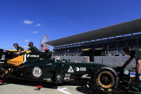 Giedo van der Garde y Charles Pic en la órbita de Caterham