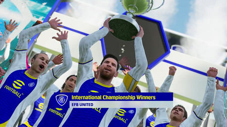 Efootballkickoff 01