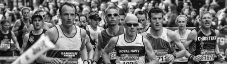Los ejercicios básicos de fuerza que no te pueden faltar en el gimnasio si eres runner