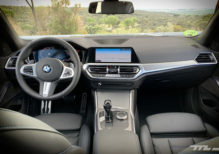 BMW 330i interior
