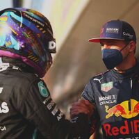 Max Verstappen le declara la guerra a Lewis Hamilton tras su accidente: "Es irrespetuoso y antideportivo"
