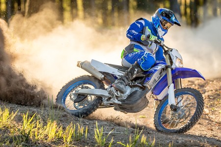 Yamaha WR450F 2019: Una ofensiva al Enduro aún más sofisticada