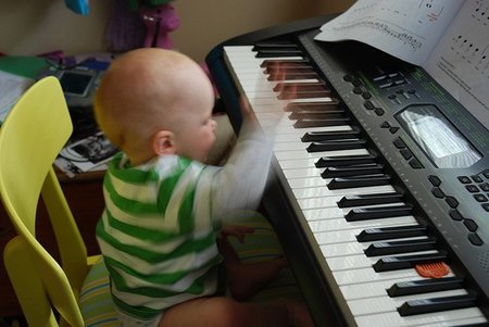 La musicoterapia ayuda a desarrollar las capacidades de los niños