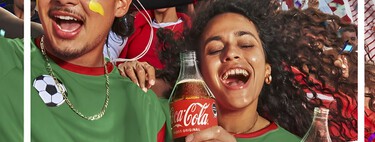 Con el Mundial 2026 en México a pocas semanas, Coca-Cola enfrenta denuncias por ocultar sellos en sus anuncios
